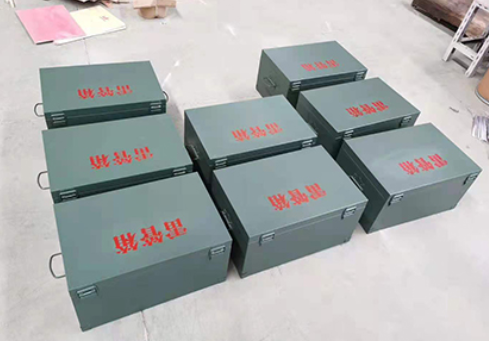 南漳炸药箱和雷管箱一般是怎么存放的？